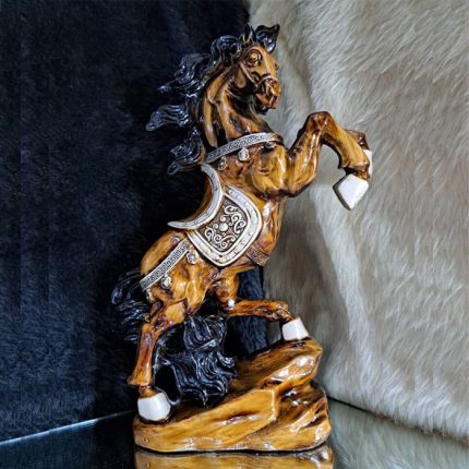 مجسمه اسب رخش دکوری
