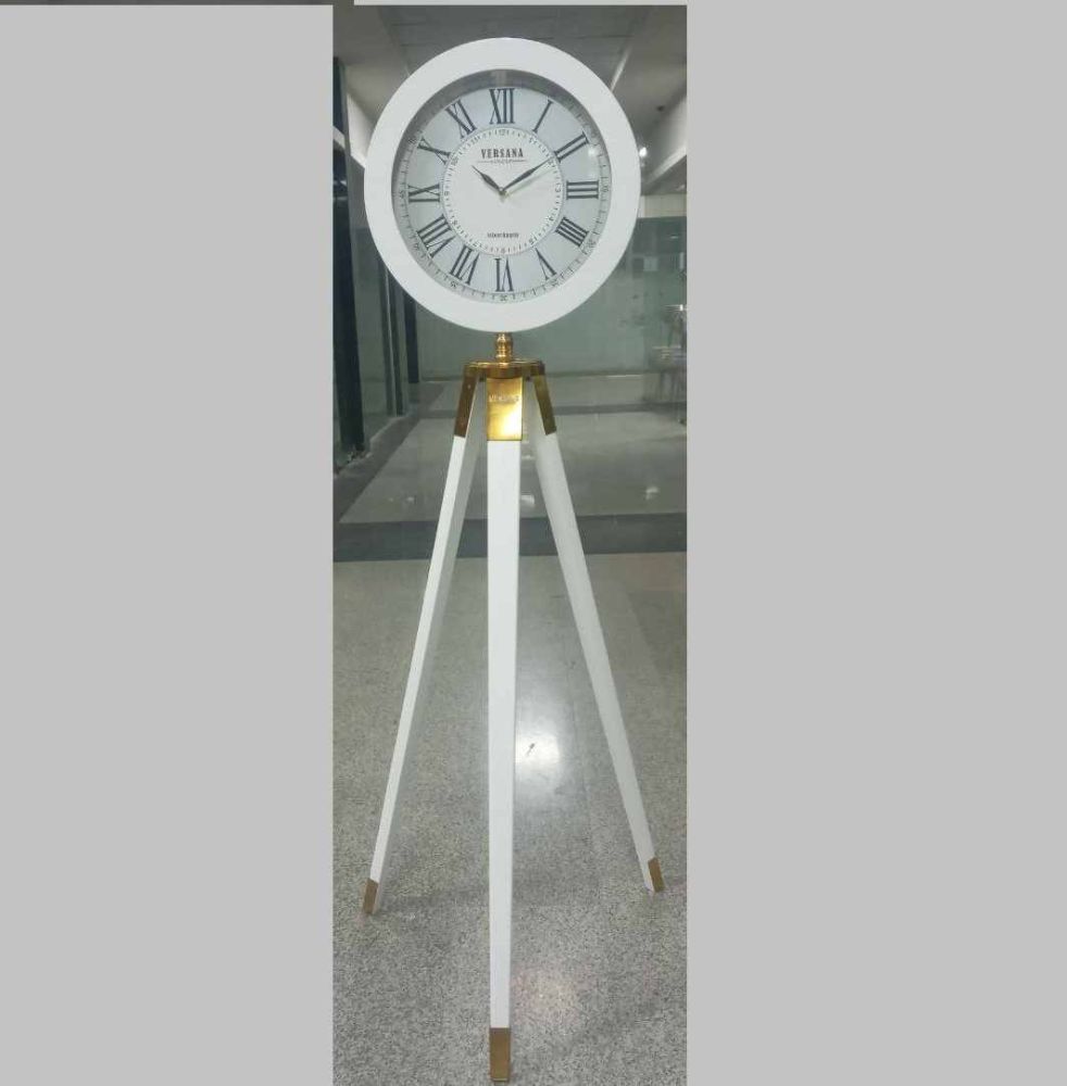 7-4.jpeg ساعت ایستاده سه پایه ورسانا کد 2 - Image 1